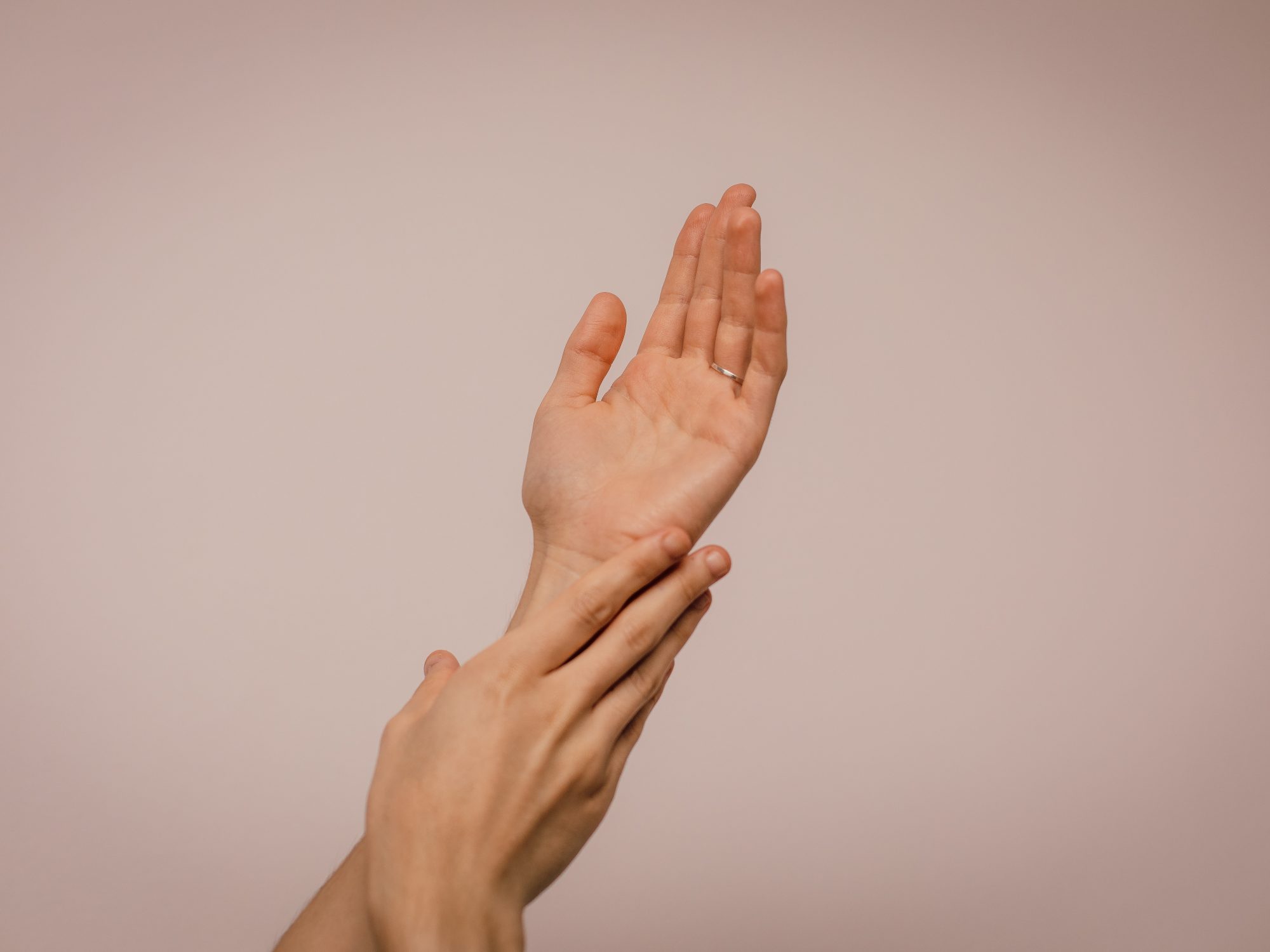 5 tips tegen droge handen